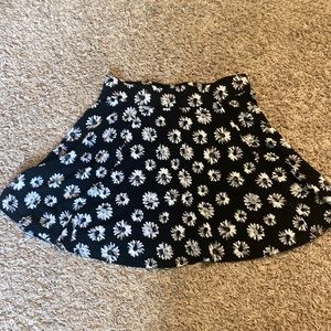 H&M womens mini skirt size Small